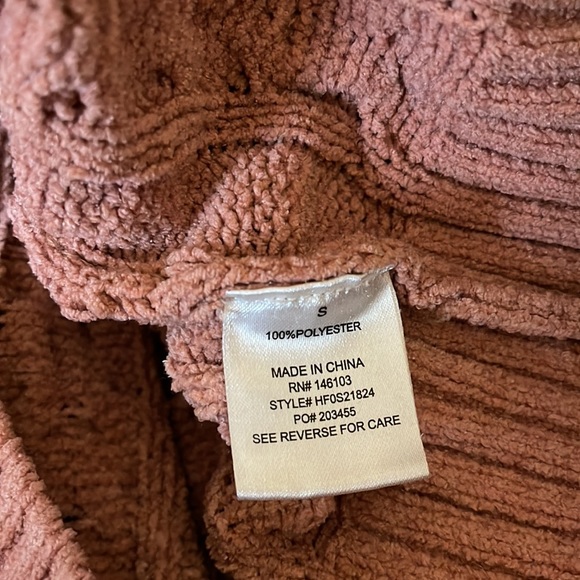 Hippie Rose Shirt - Picture 9 of 9